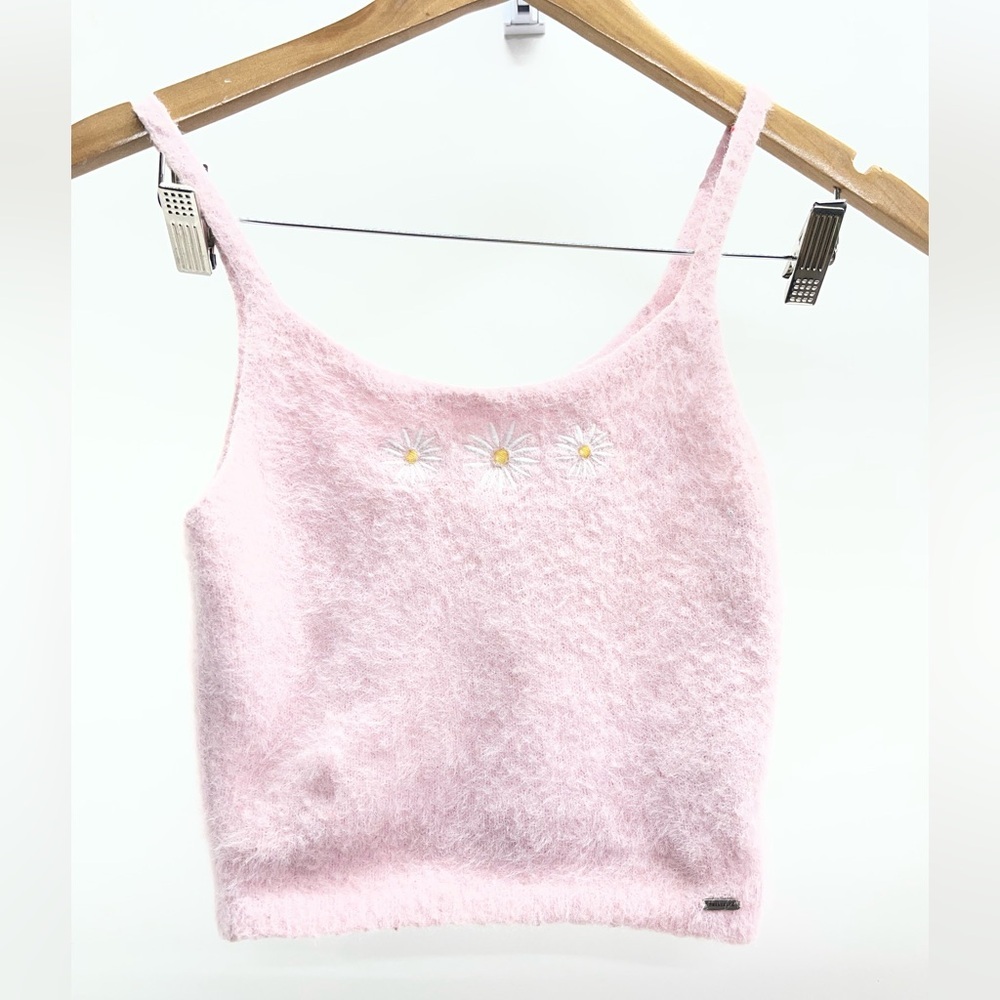 Hollister Pink Fuzzy Crop Top With Daisy Embroidery Y2K